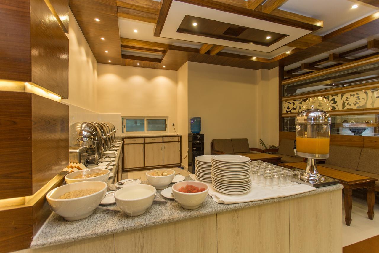 Hotel White Pearl Pokhara Luaran gambar