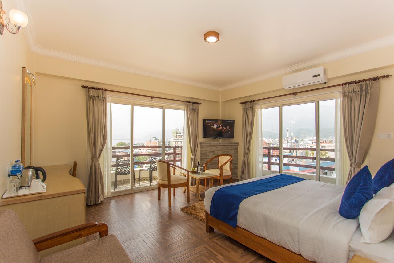 Hotel White Pearl Pokhara Luaran gambar