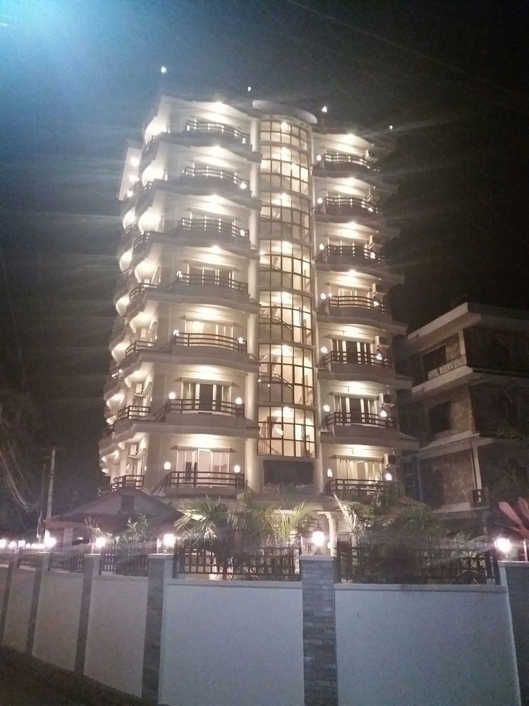 Hotel White Pearl Pokhara Luaran gambar