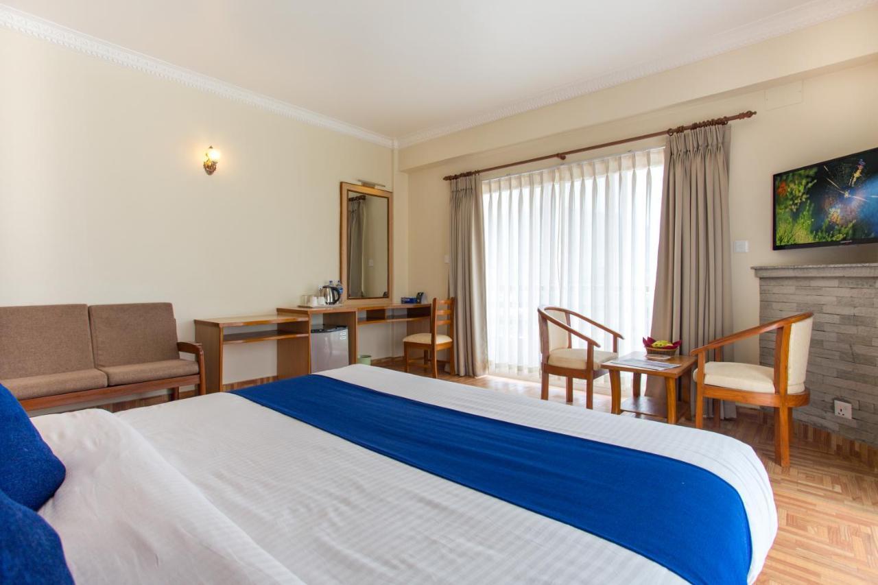 Hotel White Pearl Pokhara Luaran gambar