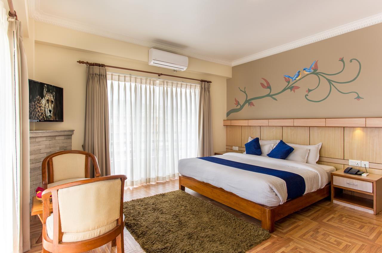 Hotel White Pearl Pokhara Luaran gambar