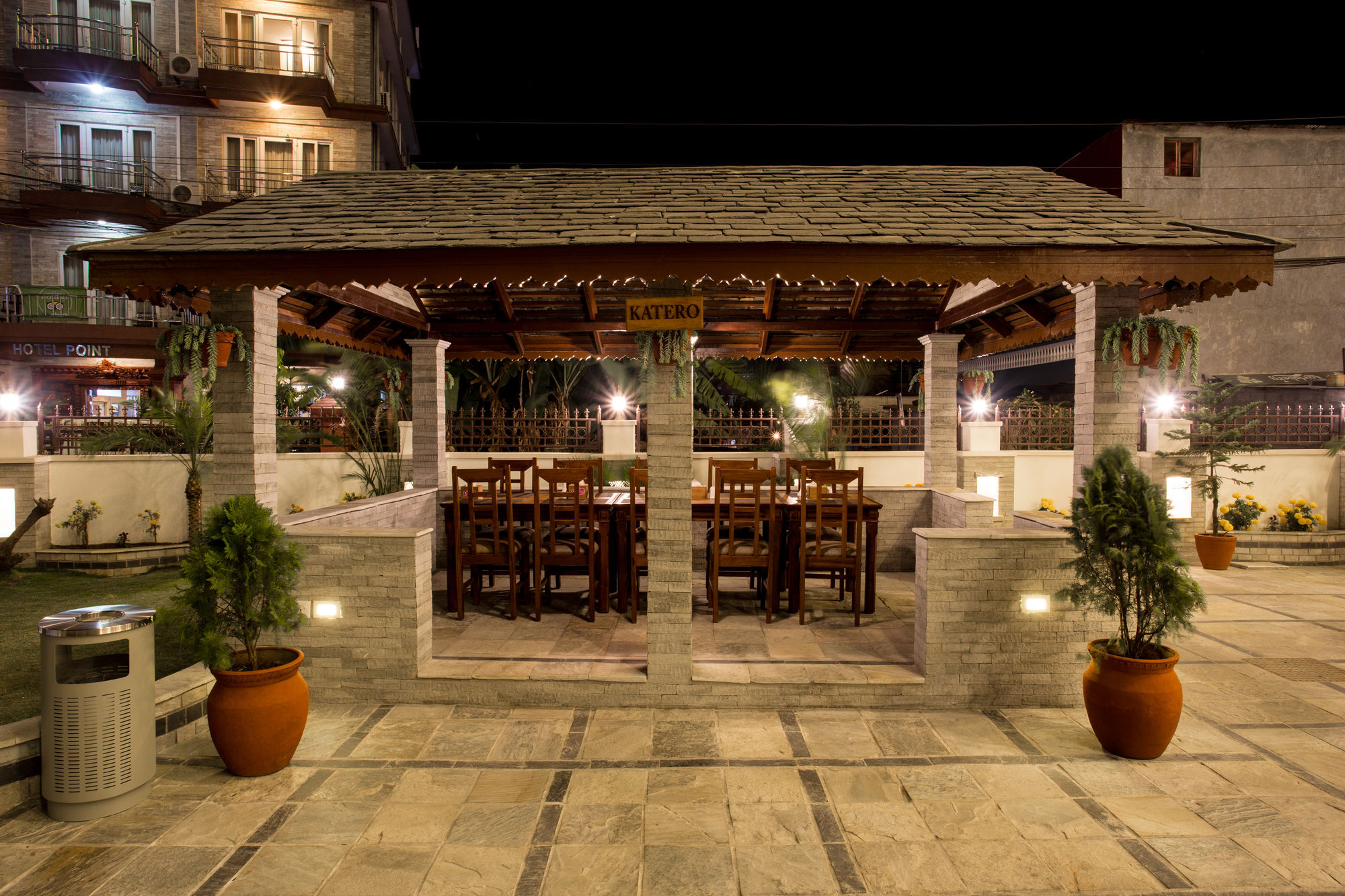 Hotel White Pearl Pokhara Luaran gambar
