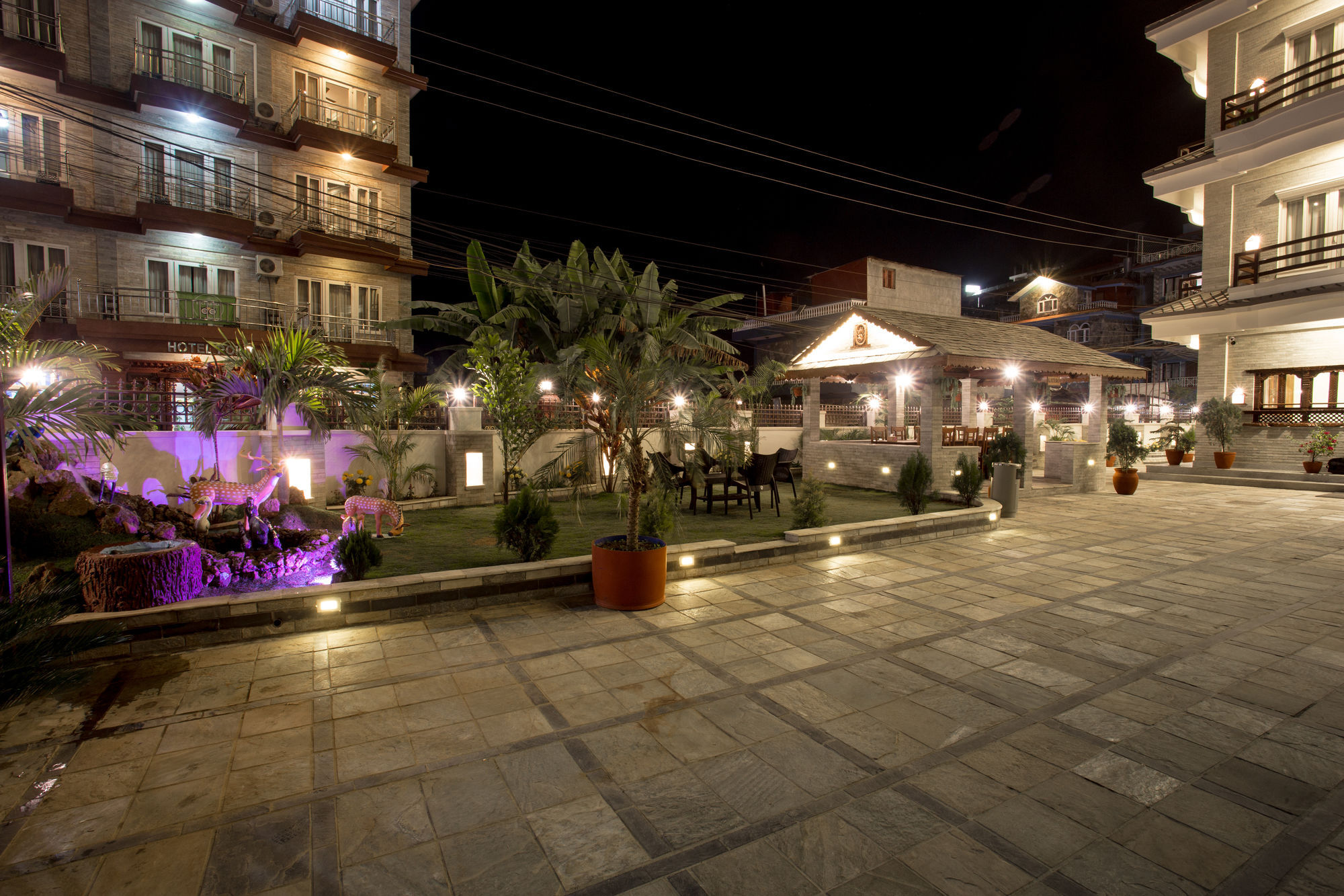 Hotel White Pearl Pokhara Luaran gambar