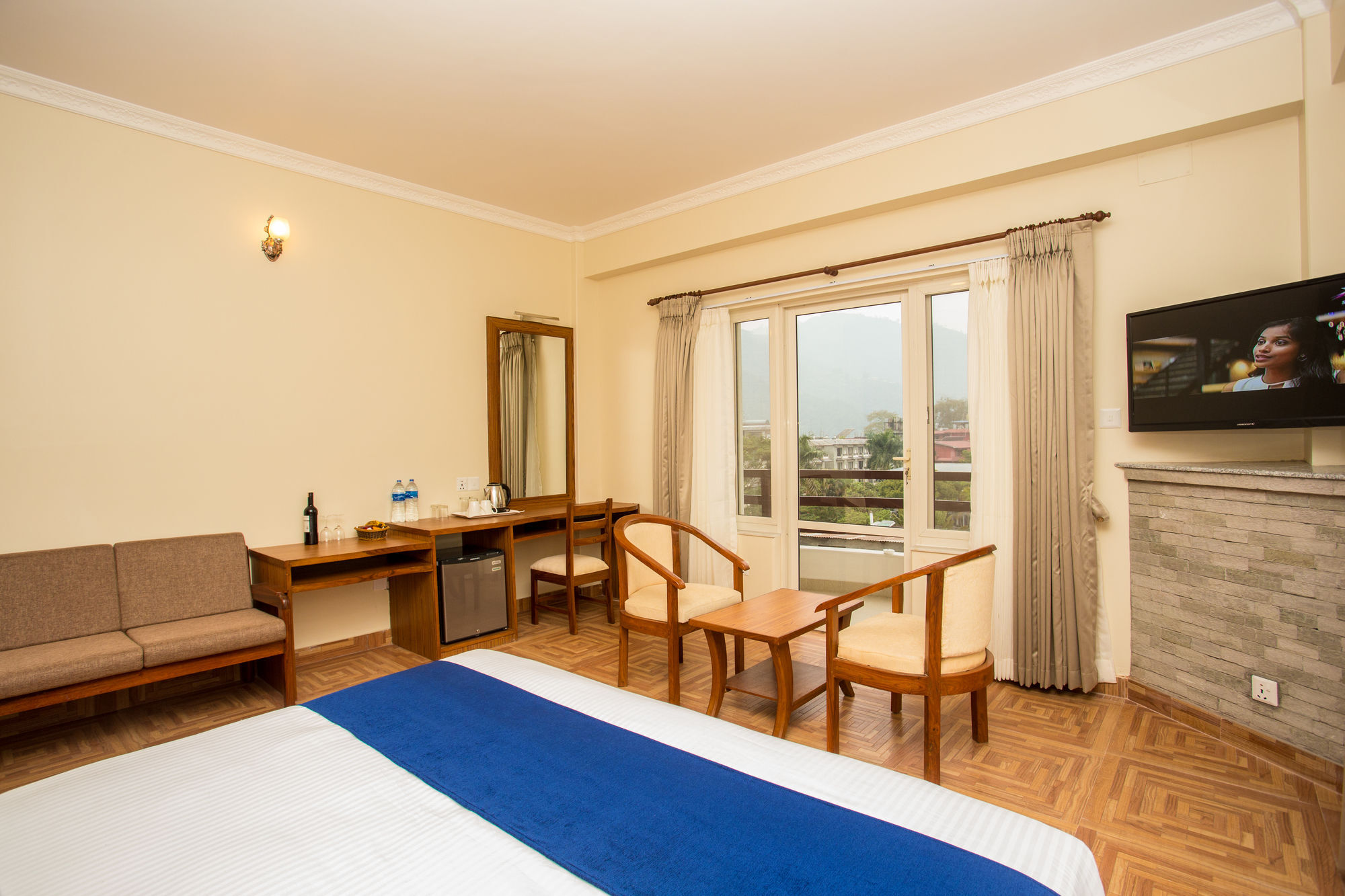 Hotel White Pearl Pokhara Luaran gambar